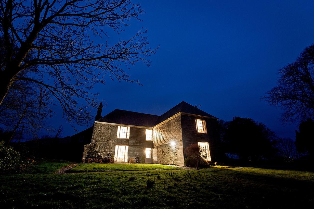 مبيت وإفطار ويدبريدج Trewornan Manor المظهر الخارجي الصورة
